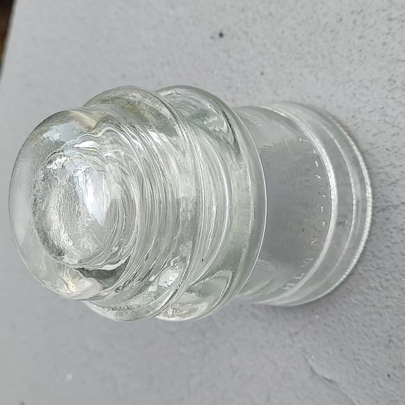 2 glass insulators - Picture 4 of 8